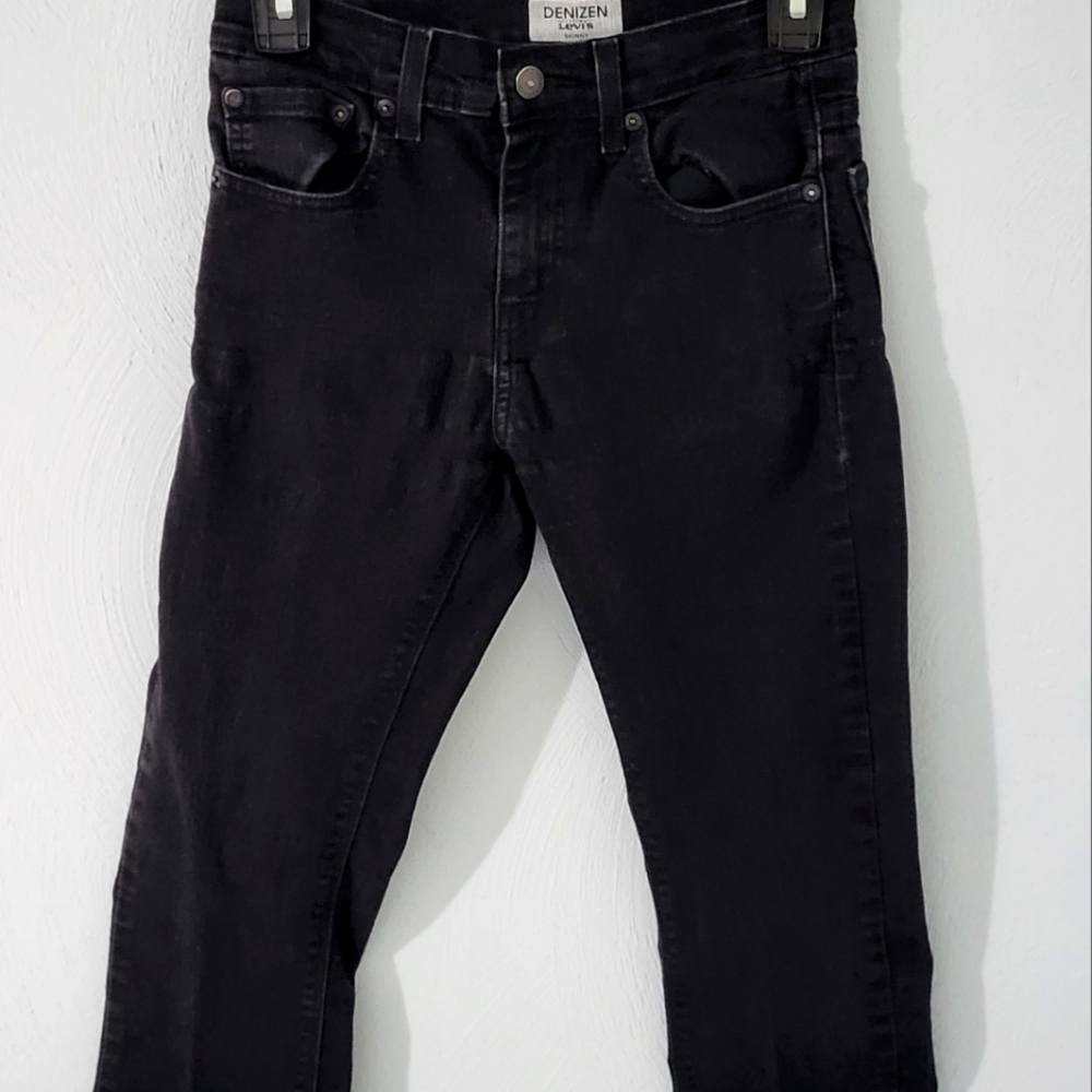 The brand is Levis and they both are skinny jeans